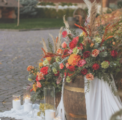 Rustic Barrel Arrangement